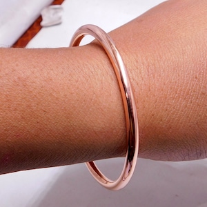 Thick copper bangle, Pure Copper stacking bangle, Handmade copper jewelry, Round copper bangle, Copper wedding gift