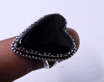 Handmade Heart Black Onyx Ring: 925 Sterling Silver