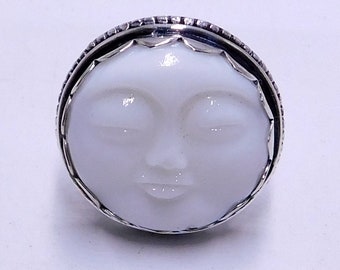 Carved Moon Face Sterling Silver Ring: Celestial Jewelry