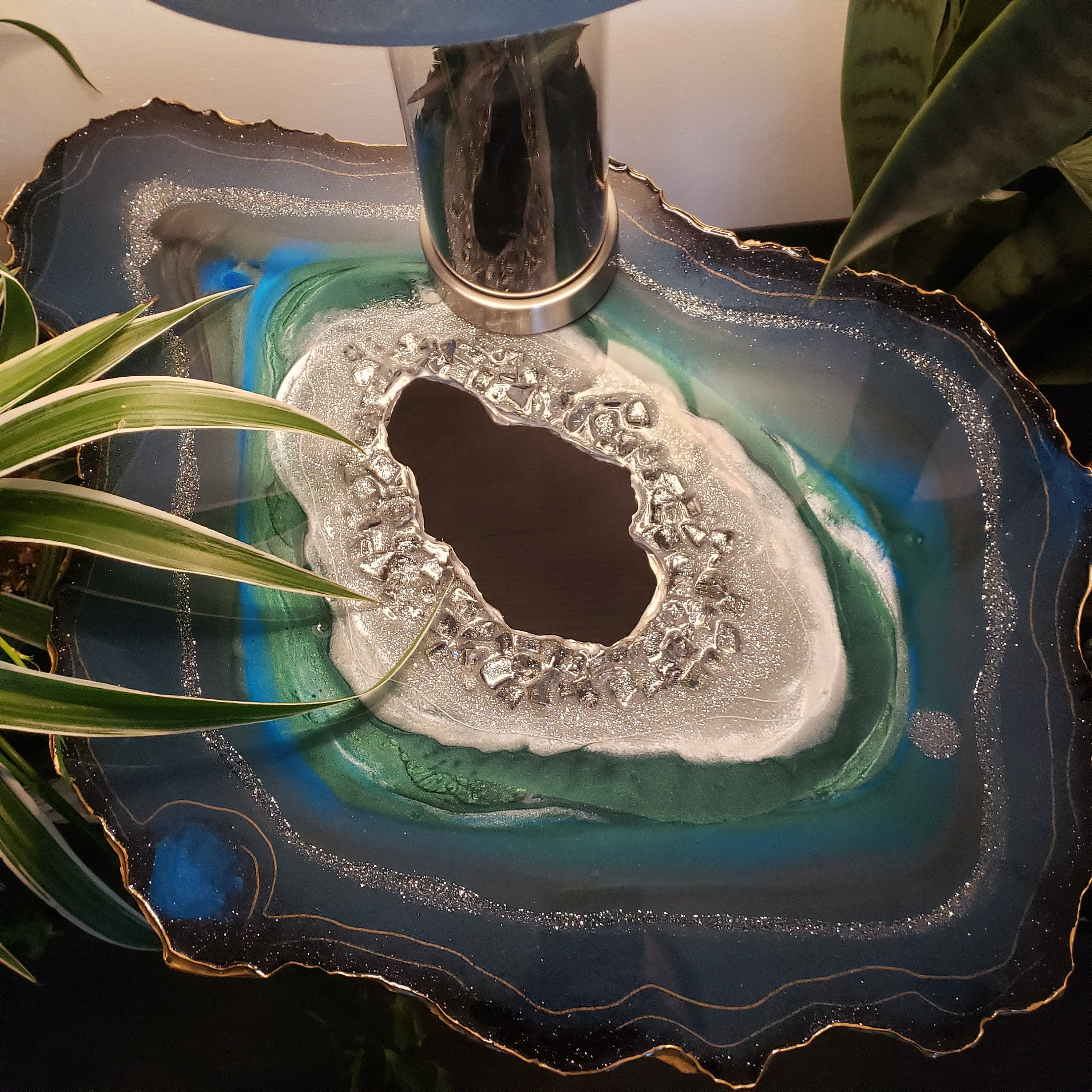 Free-form Resin Geode Art Kit –
