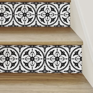 Round Moroccan Tile Stair Riser Decals