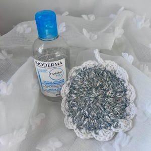 Exfoliating Face Scrubby | Reusable Crochet Facial Scrub Pad | Eco Friendly Skincare | Handmade Washable Exfoliator | Zero Waste Gift