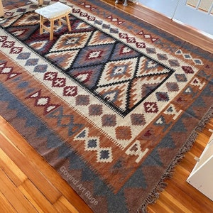 Kelimtapijt, handgeweven, wol- en jutetapijt handgemaakt, kelim dhurrie-tapijt, traditioneel Indiaas jutetapijt