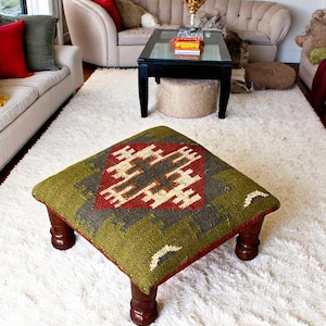 Handgefertigter Akazien Holz Pouf | Kilim Polsterhocker Ottoman | Traditionelle Wolle Jute Akzent für Wohnzimmer Dekorative Wohnkultur