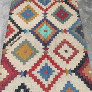 Indian Rug, Handwoven Wool and Jute Rug Handmade Kilim Dhurrie Rug Traditional Indian jute Area rug Navajo Kilim Rug Large Kilim Rug 5x7 Ft