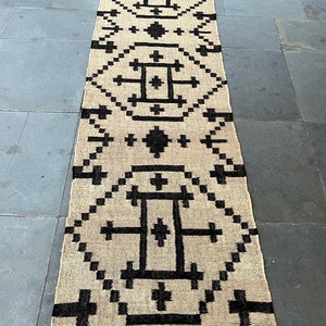 White And Black  Wool Jute Kilim Runner, Jute Rug wool rug Kilim Dhurrie; traditional , Custom Runner,2.5x22,2.5x26,2.5x30 Feet.runner