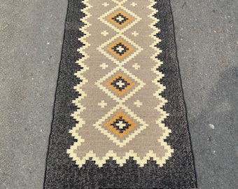 Wool Jute Runner Rug 2.5x8 – Handwoven Hallway Runner – Boho Farmhouse Long Rug – Eco Friendly Entryway Rug