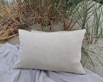 Beige Pillow Cover Set: Handmade Cotton Blend Cushion (30x50 cm)