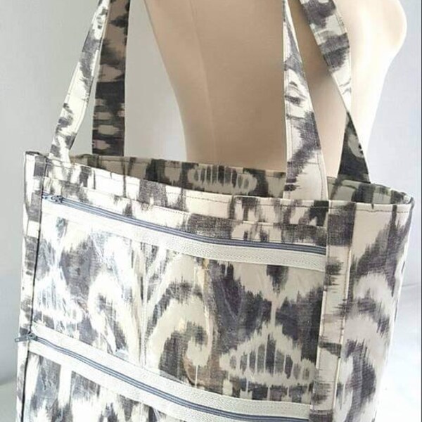 Gray display tote bag with clear pockets to advertise your lipsense, direct sales work bag, consultant handbag, product bag, gift for her