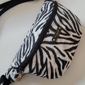 hip bag crossbody bag sling bag hands free bag fanny pack travel festival bag shoulder bag belt bag gift for her chest bag waist pouch be