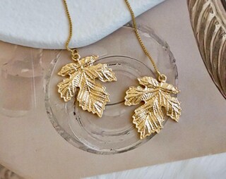 Orecchini Pendenti A Foglia D'acero Con Nappe Lunghe - Colore Arancione, In Acrilico E Lega, Vintage Per Donna
