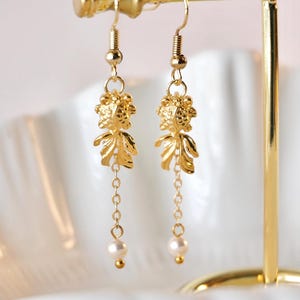 Gold Koi Fish Earrings with Pearl Drop, Lucky Goldfish Earrings, Fish Charm, Koi Goldfish, Japanese Style Nature Inspired, Gift for Her