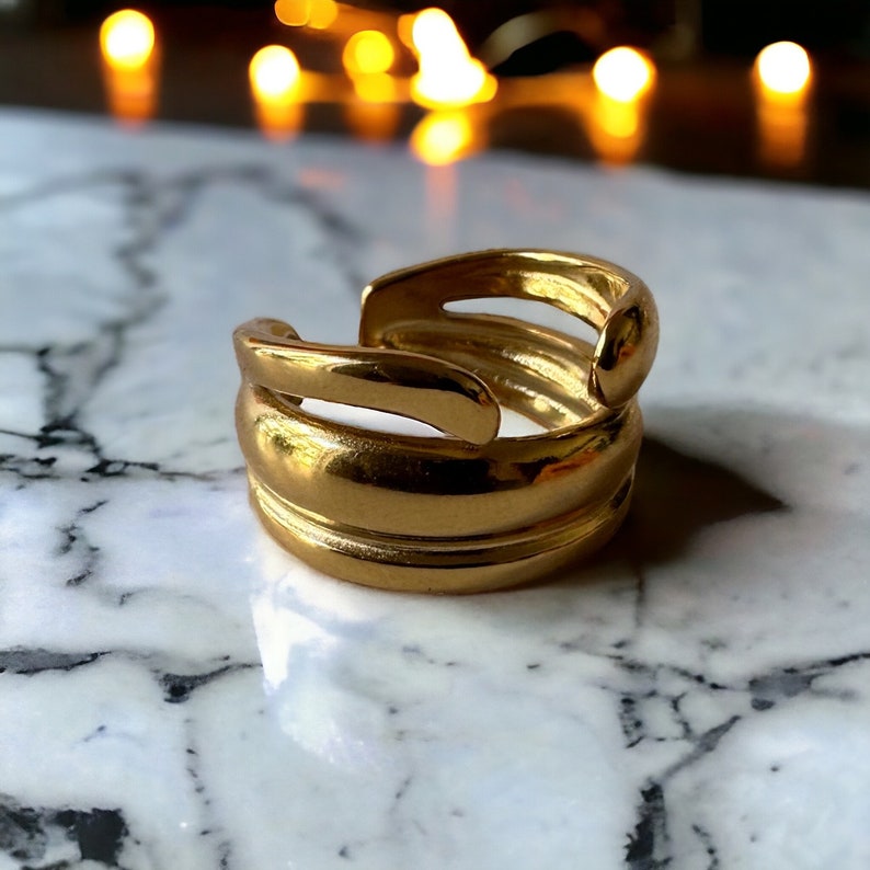 bague dorée bague en acier inoxydable doré bague tendance anneau réglable en acier inoxydable anneau étanche bijoux tendance image 3
