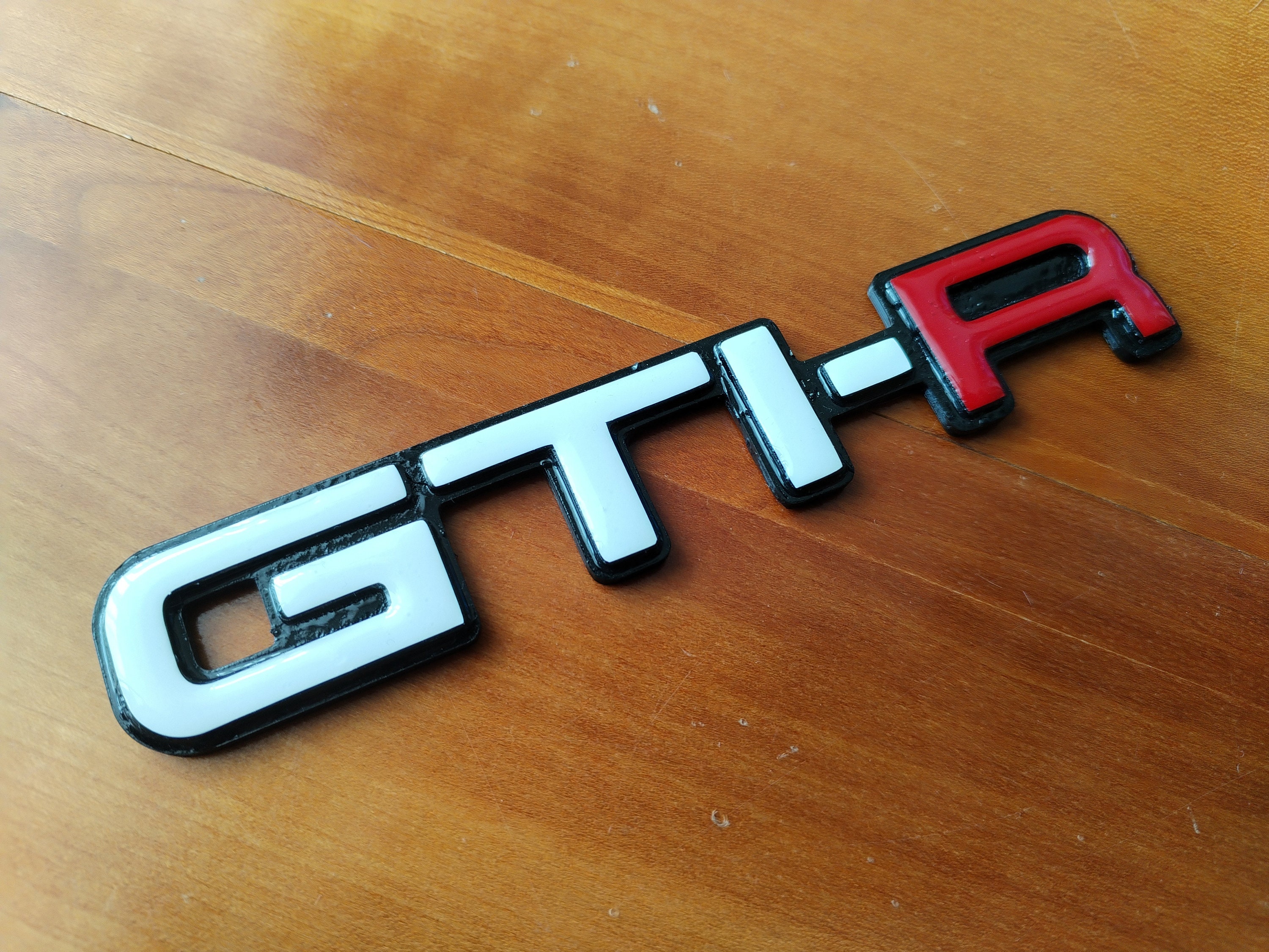 RNN14 パルサーgti-r テールランプ 超希少美品 サニー / パルサー GTI-R - 2.0 GTI-R レプリカエンブレム (N14 GTIR