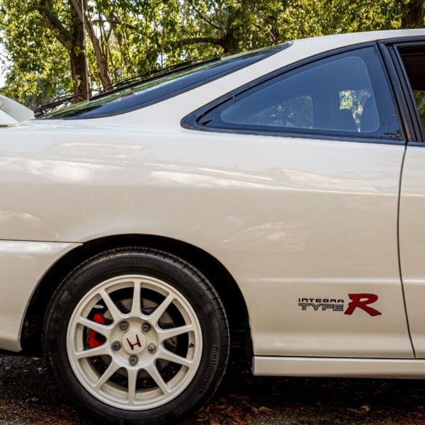 Integra DC2 Type R - Fits DC2 B18 - Reproduction Side Decal / Stickers