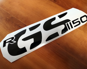 Könnte beinhalten: Schwarz-weißer Vinyl-Aufkleber mit dem Text "R GS 1150" für ein Motorrad.