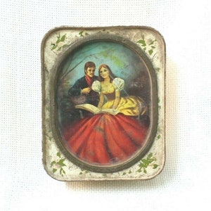 Rare vintage advertising tin box | sign tin box | advertising box | vintage tin box | Indian old advertising collectible | collectible