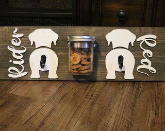 Support personnalisé pour laisse pour chien avec pot à friandises : plaque de crosse de chien en bois
