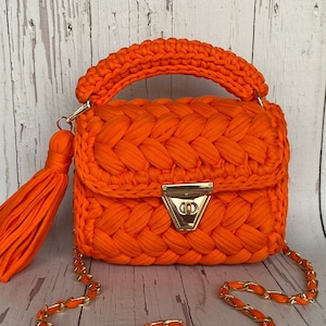 Handgemaakte tas, handgebreide tas, handgeweven tas, tas, gebreide tas, gehaakte tas, damestas, schoudertas, zwarte tas, luxe tas, designertas