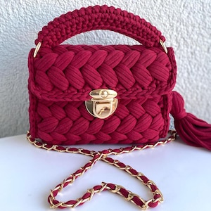 Handgemaakte tas, handgebreide tas, handgeweven tas, tas, gebreide tas, gehaakte tas, damestas, schoudertas, zwarte tas, luxe tas, designertas