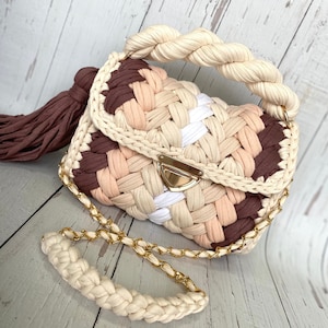 Crochet Bags, Capri Luxury Bag,gold Chain Shoulder Bag , Cotton Yarn  Crossbody Bag, Luxury Knit Handbag for Women, Friend Gifts 