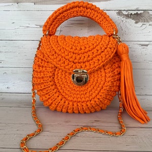 Handgeweven tas/handgemaakte tas/gehaakte tas/gebreide tas/handgebreide tas/luxetas/damestas/designertas/zwarte tas/schoudertas