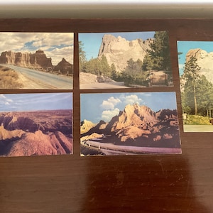 Vintage South Dakota Badlands and Mt. Rushmore Postcard Set
