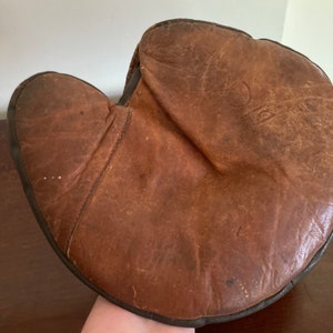 Seltener Vintage 1940er Jahre Kinderfänger-Handschuh, Leder, linke Hand.