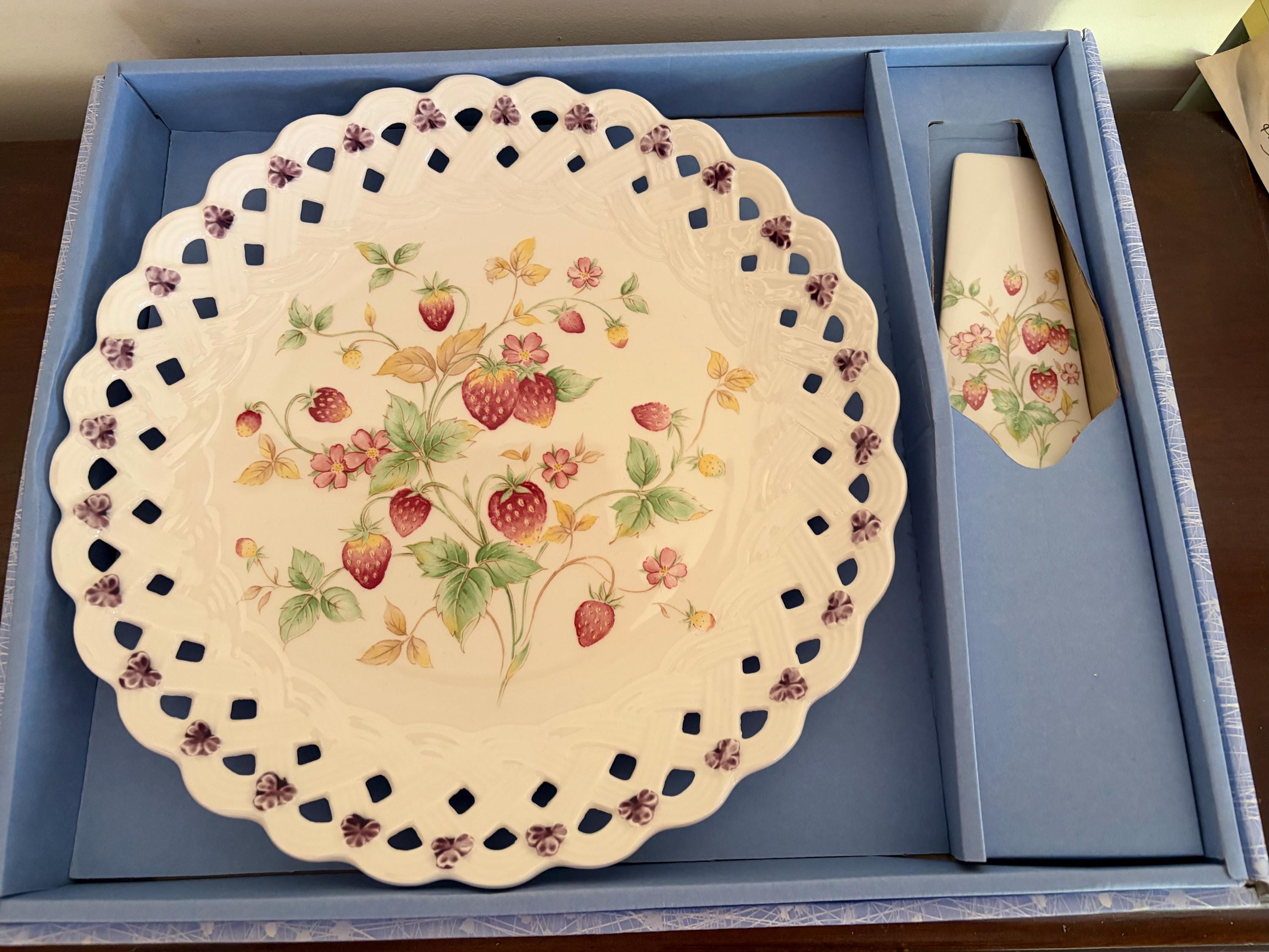 Tominaga Japan Plate - Etsy