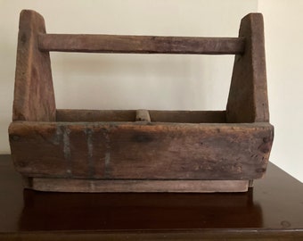 Vintage Rustic Primitive Wood Toolbox, Garden Caddy, Carpenter’s Box