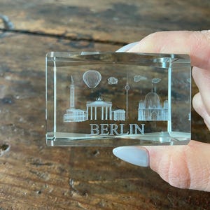 Berlin Souvenirs, Berlin 3D Glass Souvenir with Engraving, Paperweight, Gift for Travel Voucher Berlin, Germany Souvenir, 2 Piece Set