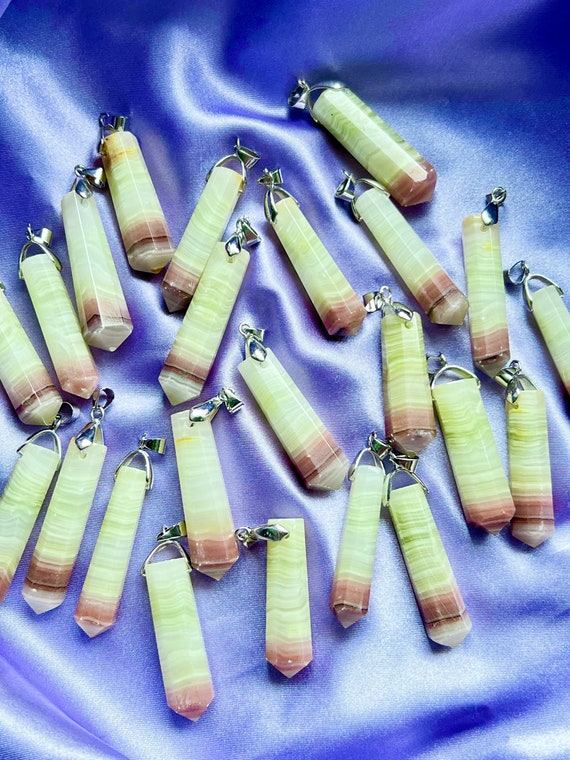 banded onyx pendant | banded onyx jewel | banded onyx jewelry | banded onyx necklace | high quality banded calcite