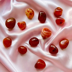 1 piece tumbled carnelian | polished carnelian | carnelian tumble | carnelian stone | carnelian agate