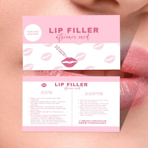 Puede incluir: Tarjeta de cuidados posteriores para rellenos de labios rosa y blanca con un gráfico de jeringa y labios. La tarjeta enumera los que se deben hacer y los que no se deben hacer para el cuidado posterior. El texto incluye: Aplicar hielo en el área tratada después del tratamiento, Mantenerse hidratado, Dormir ligeramente en posición vertical y más. El texto también incluye: No hacer ejercicio extenuante mientras aún esté hinchado, No ir a extremos de calor y frío, y No beber alcohol durante 24 horas después del tratamiento.