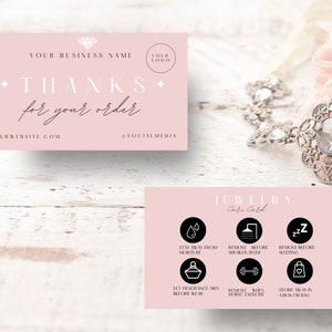 Puede incluir: Tarjeta de agradecimiento rosa con el texto "THANKS for your order" y un icono de diamante. Una tarjeta rosa con texto negro e iconos proporciona instrucciones de cuidado para las joyas. El texto incluye "STAY AWAY FROM MOISTURE", "REMOVE BEFORE SHOWER/BATH", "REMOVE BEFORE SLEEPING", "LET FRAGRANCE DRY BEFORE WEAR", "REMOVE WHEN DOING EXERCISE", y "STORE AWAY IN A BOX OR BAG".