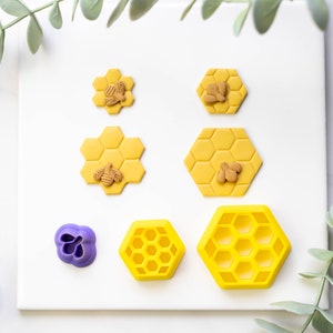 Polymer Clay Cutter, Honeycomb Clay Cutters and Bee, 3D Printed Clay Cutter, Embossing Clay Cutter, Clay Cutter: Honeycomb and Bee Cutters