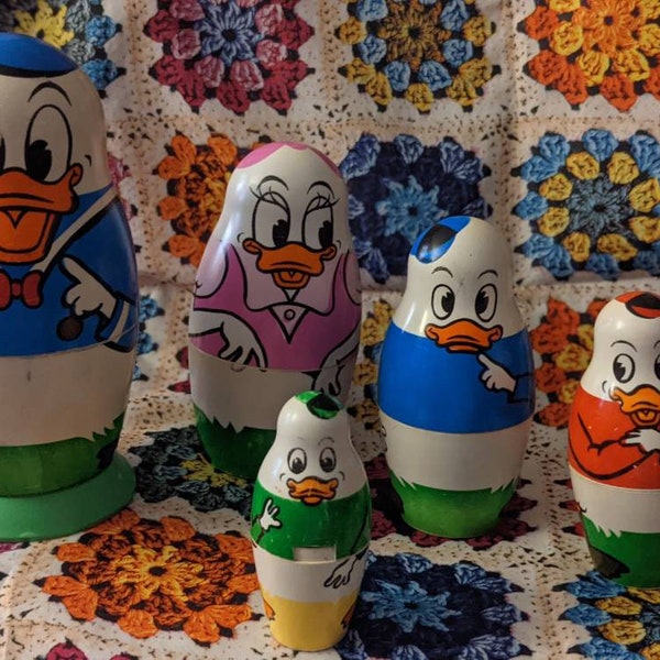 Disney Matryoshka. (Russian Doll) Donald Duck Family Vintage. 1960's