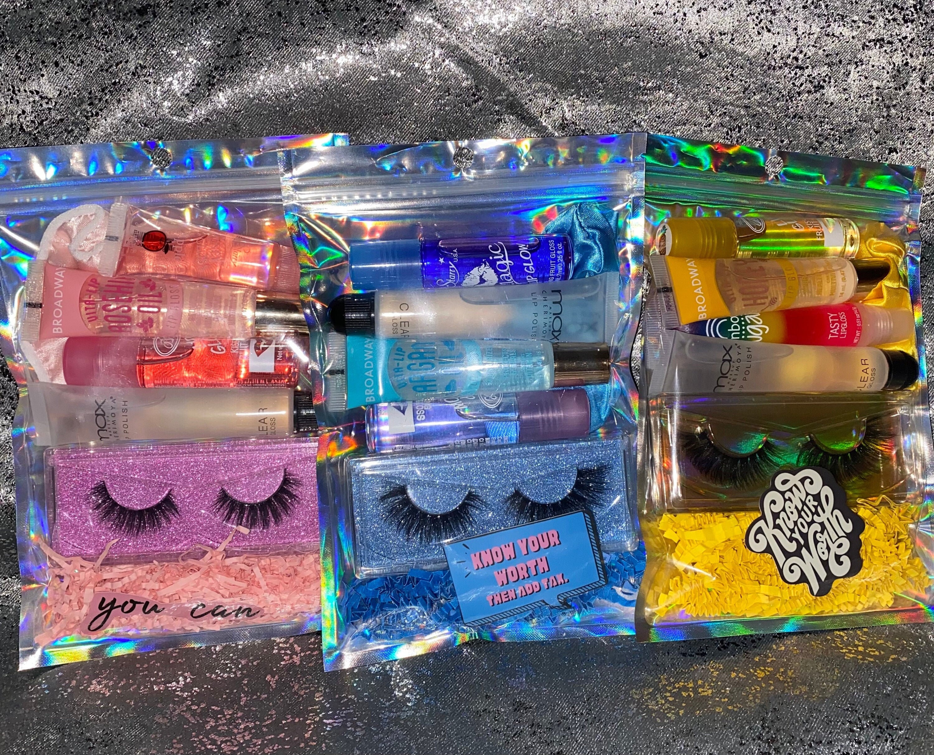 Lipgloss+lashes Bundle| Lipgloss Bundle| Cosmetic Gift Set  display picture 2