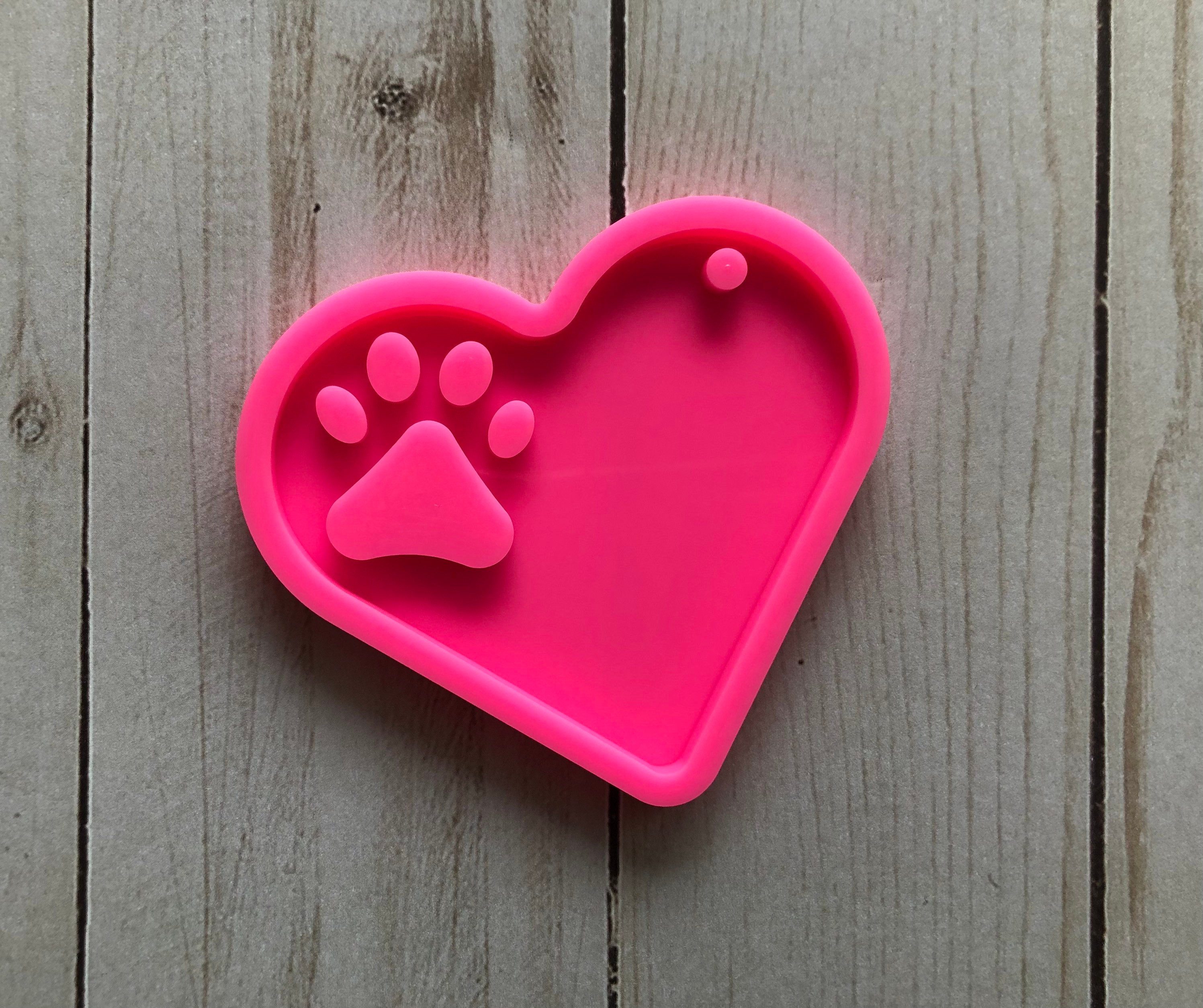  AMZTOART 3pc Glossy Resin Silicone Paw Print Molds DIY Making  Keychain, Heart with Paw Cutout Epoxy Mold with 10PC Key  Ring(DY0129+DY0292+DY0404) : Arts, Crafts & Sewing