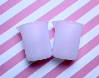 Reusable Silicone Measuring Cups, 100ML Mixing cups for Resin, 2 pack