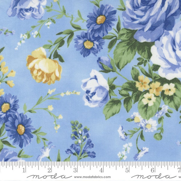 Summer Breeze 2023 fabric yardage | Sold by the half yard | Main floral in blue | By Moda Fabrics | 33680 14