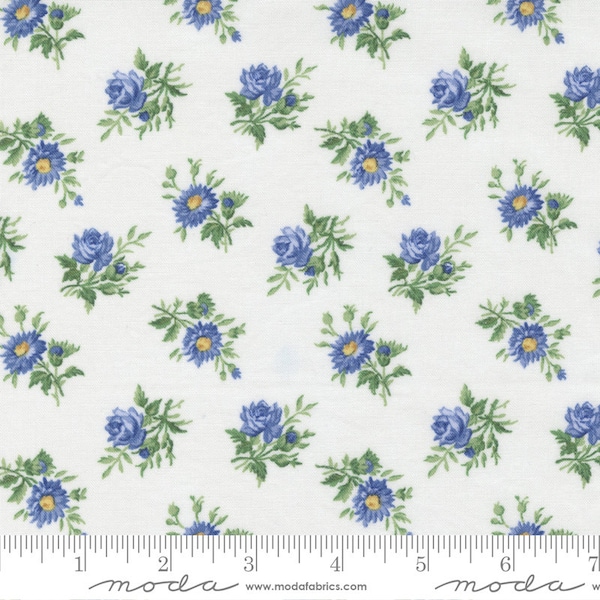 Summer Breeze 2023 fabric yardage | Sold by the half yard | Tossed bouquets small floral | By Moda Fabrics | 33684 11