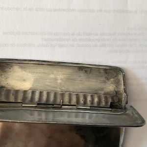 1920s Engine turned button automatic flip top cigarette case image 8