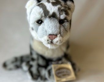 Classic Webkinz Signature Snow Leopard NWT WKS1048 Retired Sold