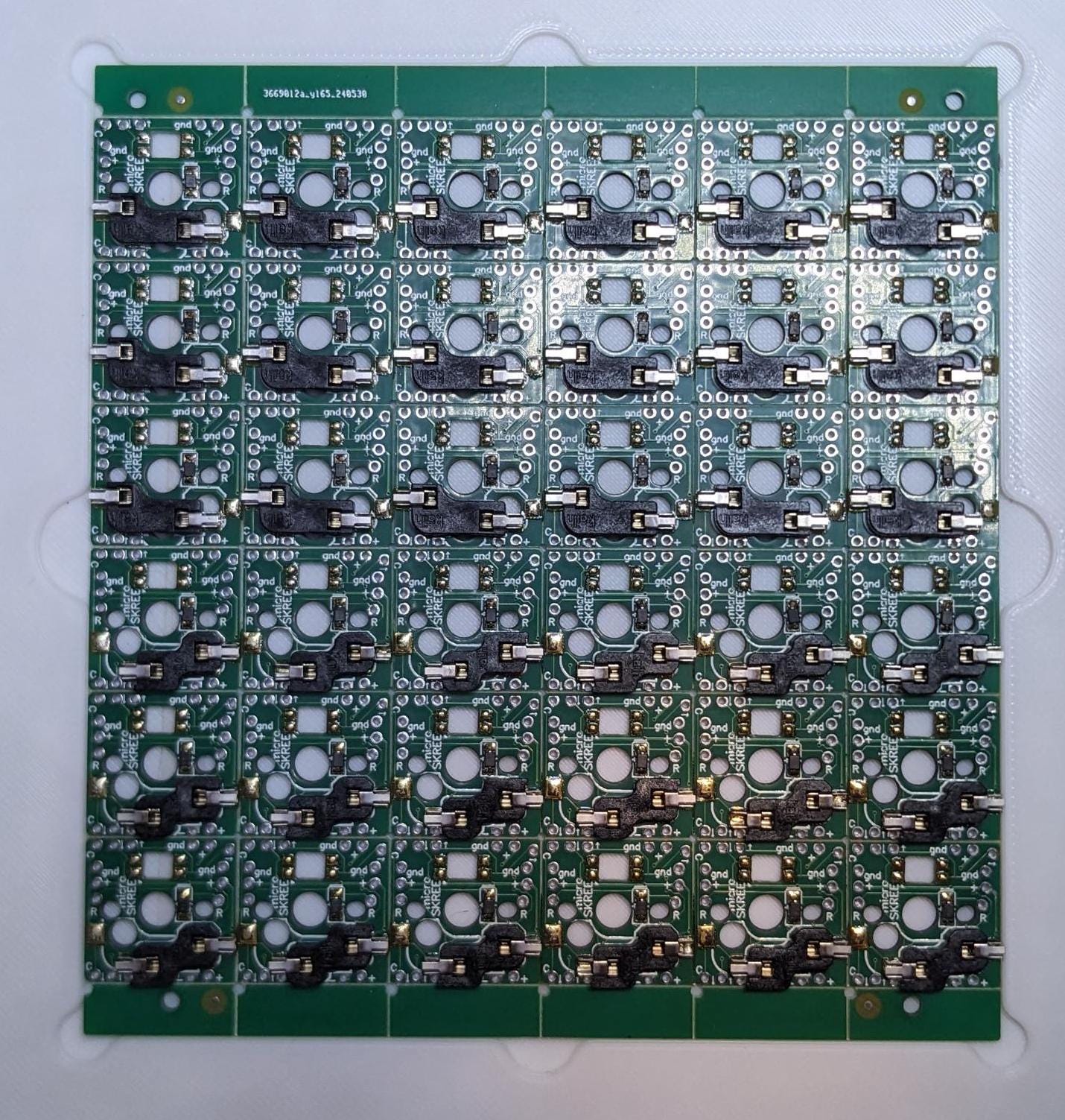 Choc MX Royale - Prepopulated - Amoeba Like Single Key PCB - Etsy