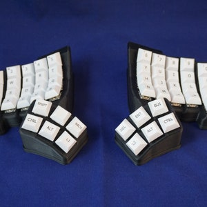Bluetooth Dactyl - hotswap - Charcoal Black - Ready to ship