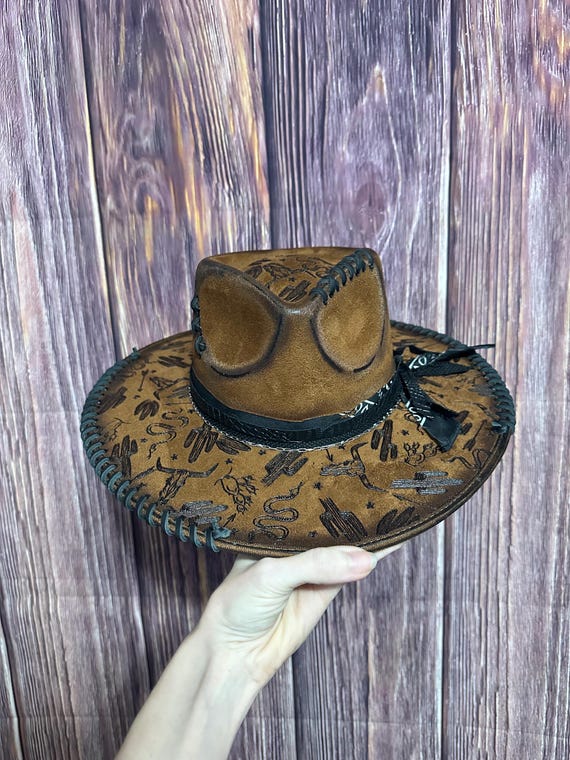 Hand Burned Hat with Bunny Design Hat Burning Design Sleeping Bunny Wide Brim Pattern, Hand  main image 4