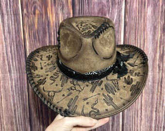 Sombrero vaquero estilo Billy, talla M, color marrón oscuro, con diseño de rodeo grabado a mano.