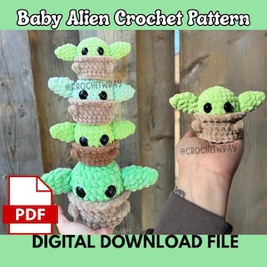 Op de afbeelding: Een digitale PDF-download voor een Baby Alien haakpatroon met lichtgroene garenfiguren met grote zwarte ogen en beige, getextureerde gewaden. De afbeelding toont een stapel van vier gehaakte figuren en één losse, allemaal met de tekst @CROCHETWBAY.