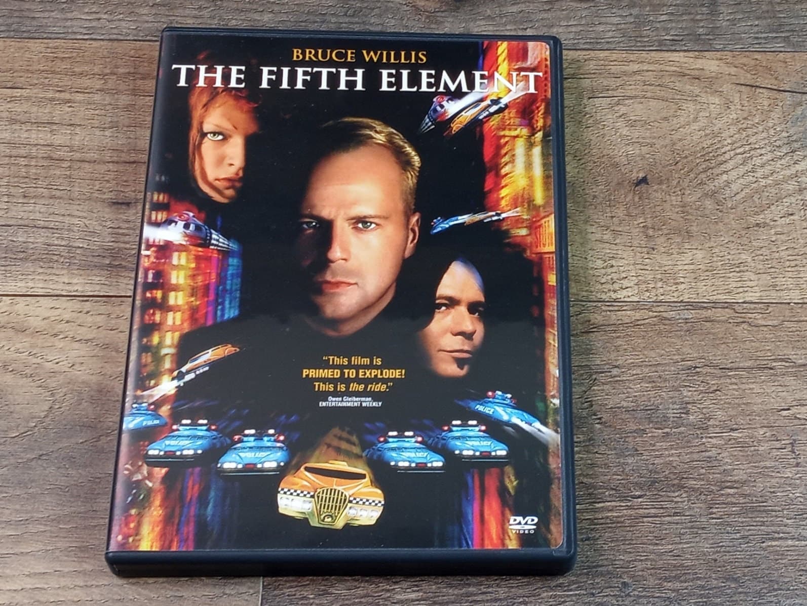 The Fifth Element DVD Bruce Willis Milla Jovovich - Etsy